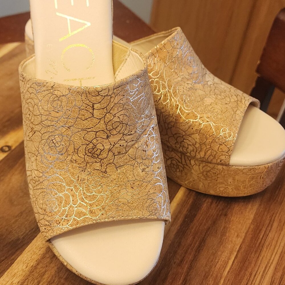 Beach by Matisse Platform Sandals - 2 pair